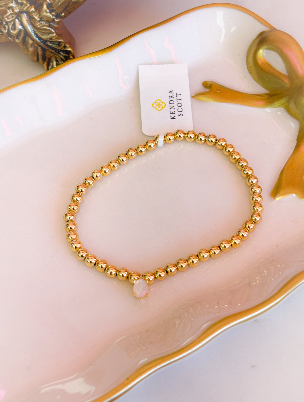 Cailin Ivory Mother Of Pearl Stretch Bracelet