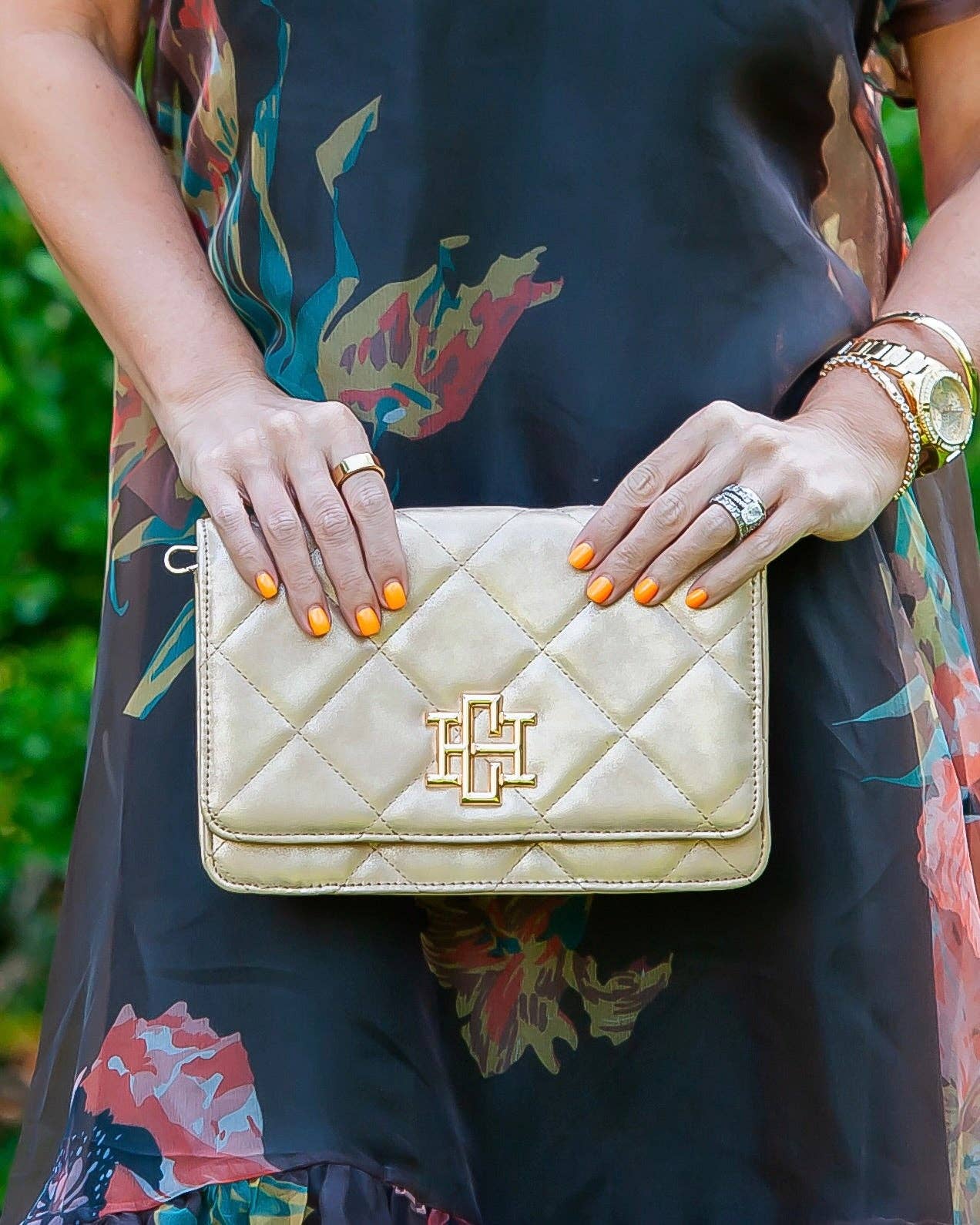Bryn Clutch/Crossbody Gold Shimmer LD: Default