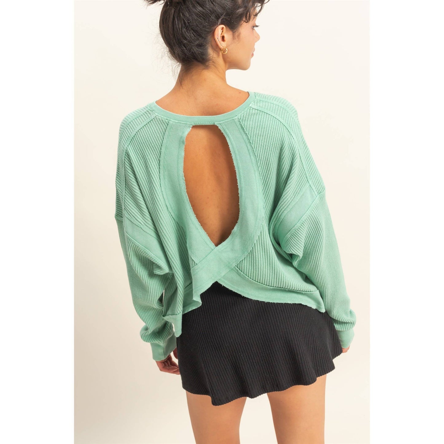 Chic Open Back Textured Knit Long Sleeve Top