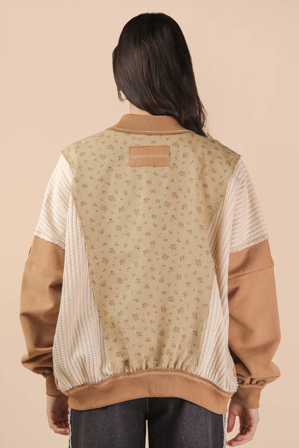 NJ90441-Floral Printed Contrast Knit Oversized Jacket: OATMEAL pre-order