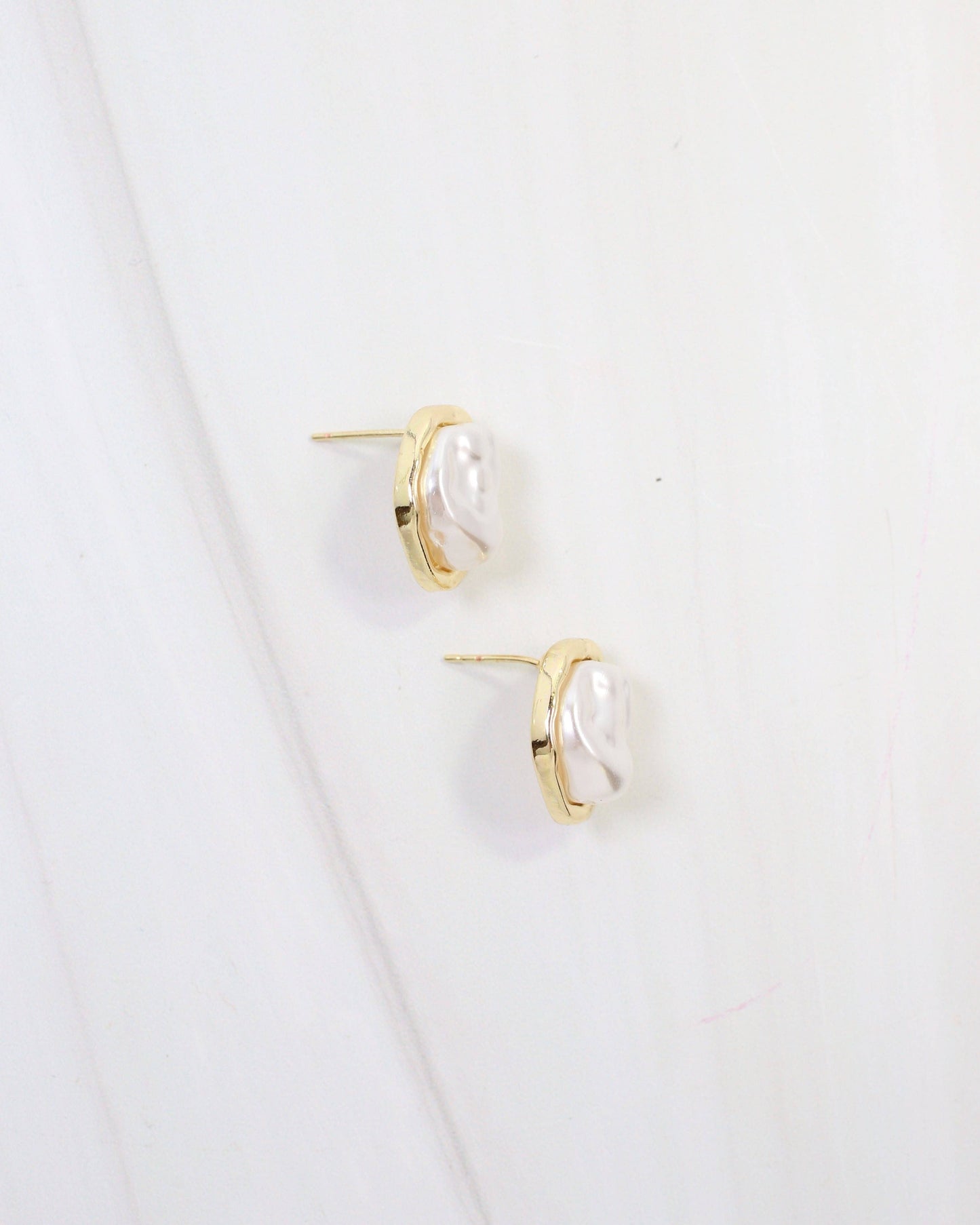 East Aurora Pearl Stud Earring Cream: pre Order est 6/12