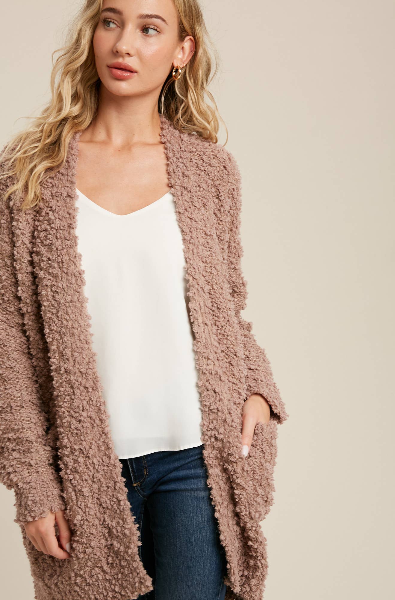 FLUFFY BOUCLÉ OPEN FRONT CARDIGAN: HUNTER GREEN / M/L
