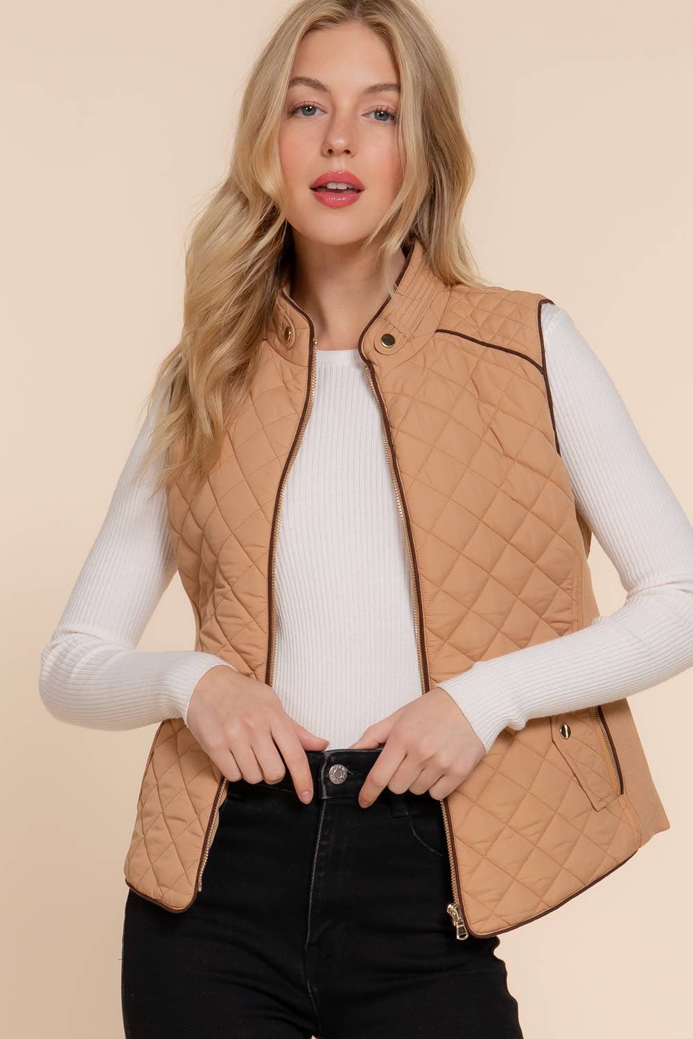 Suede Piping Detail Rib Quilted Padding Vest: TPE-pale taupe / L