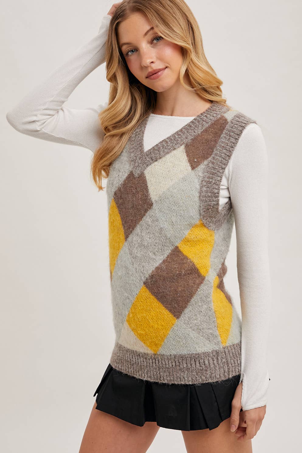 ARGYLE KNIT SWEATER VEST: MUSTARD COMBO