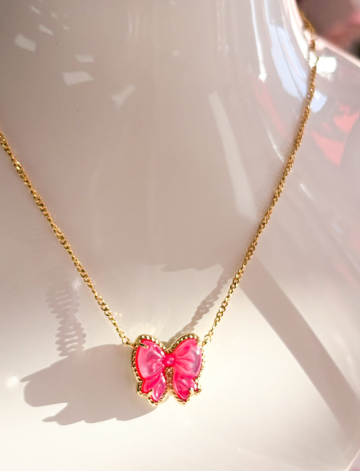 Haley Bow Necklace Rose Violet Mother Of Pearl