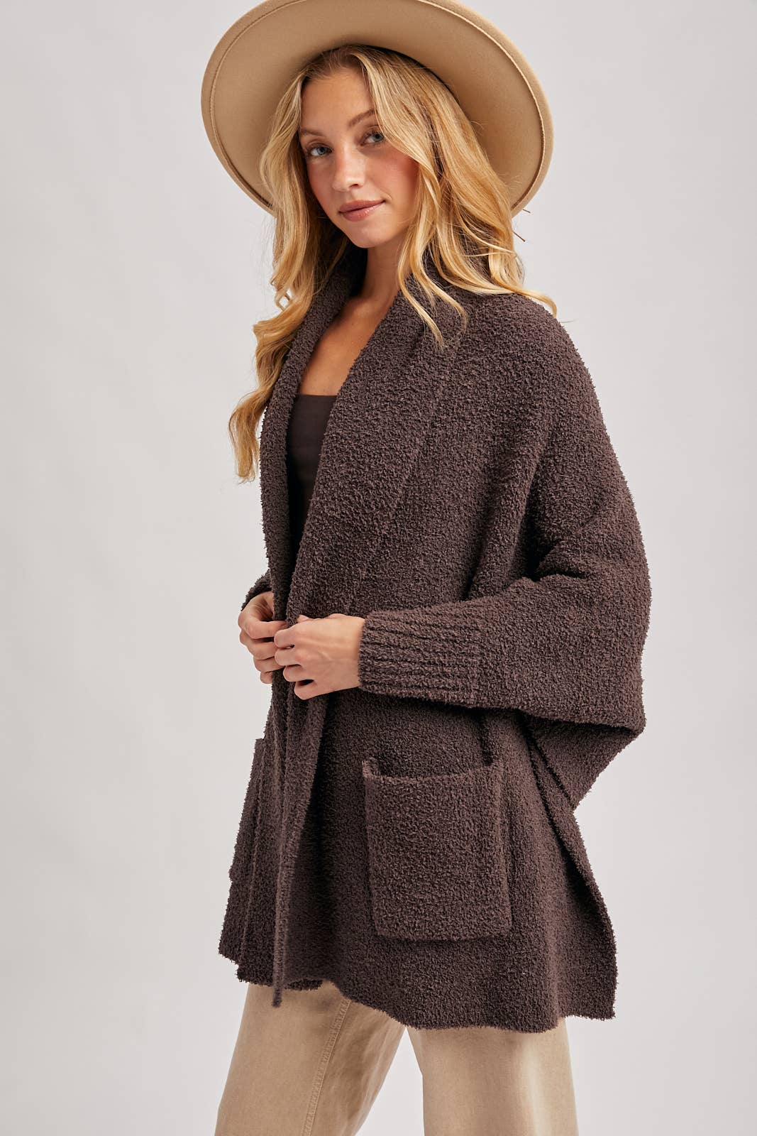 OPEN FRONT BLANKET WRAP BOUCLE KNIT SWEATER CARDIGAN: LATTE / One Size