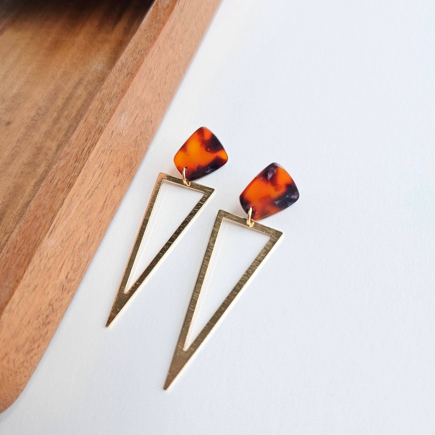 Tinley Earrings - Sedona Tortoise // Fall, Jewelry, Gifts