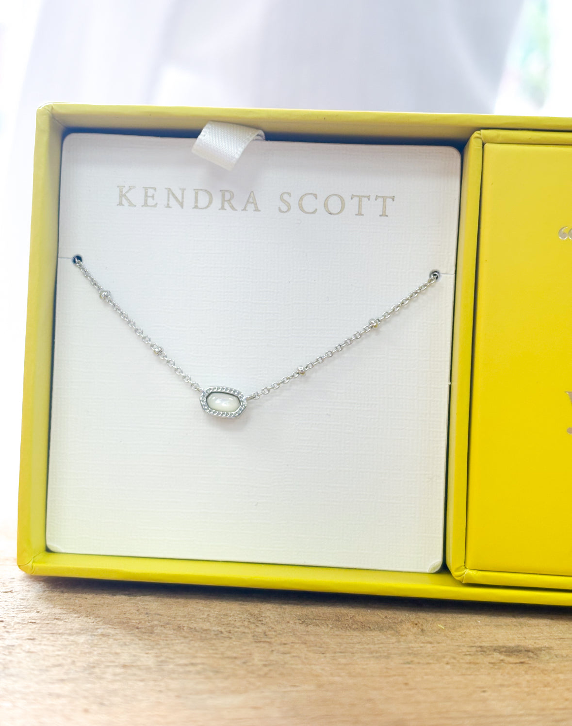 Elisa Mother Of Pearl Gift Set Silver