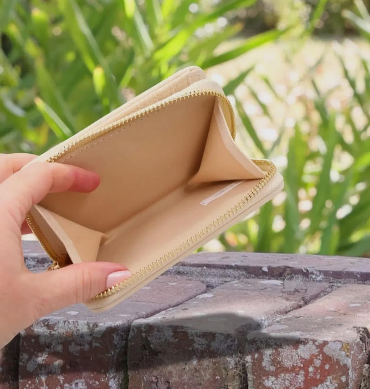 Caroline Hill Nadine Wallet