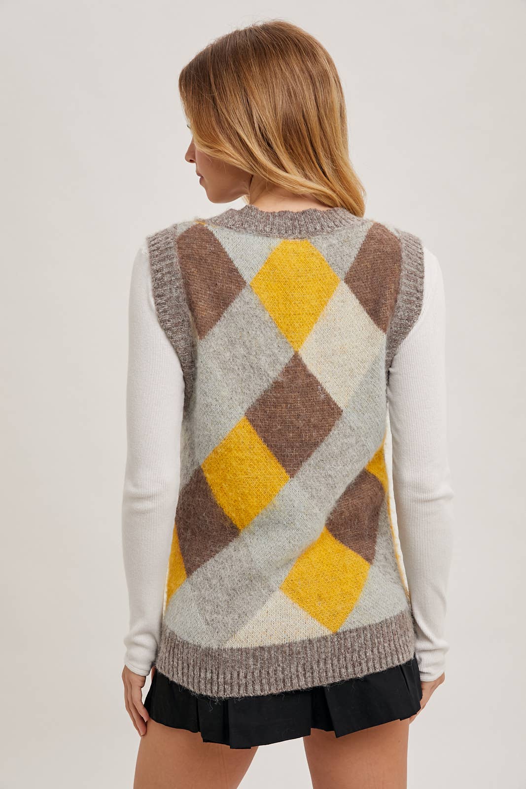 ARGYLE KNIT SWEATER VEST: MUSTARD COMBO