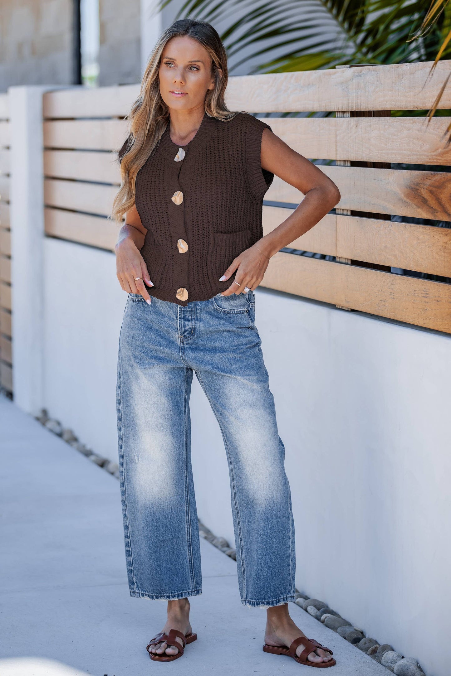 California Breeze Sweater Vest: Chocolate