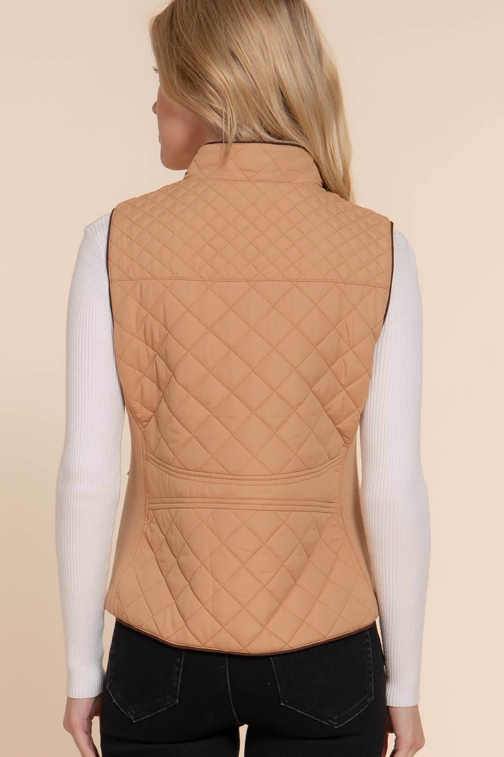 Suede Piping Detail Rib Quilted Padding Vest: TPE-pale taupe / L