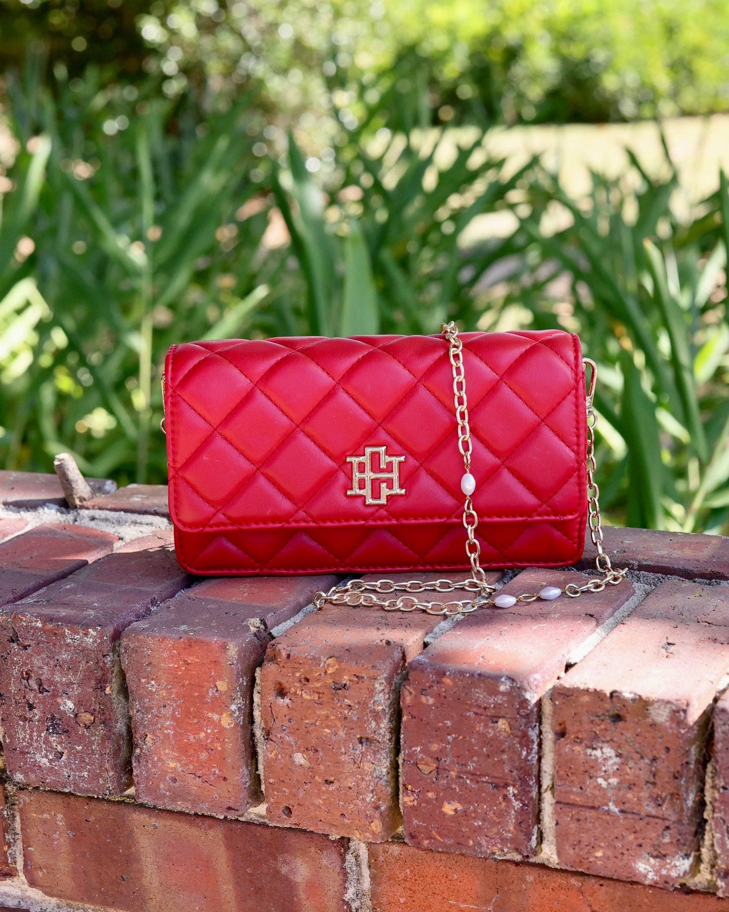 Brynleigh Clutch Crossbody Red SQ: Default