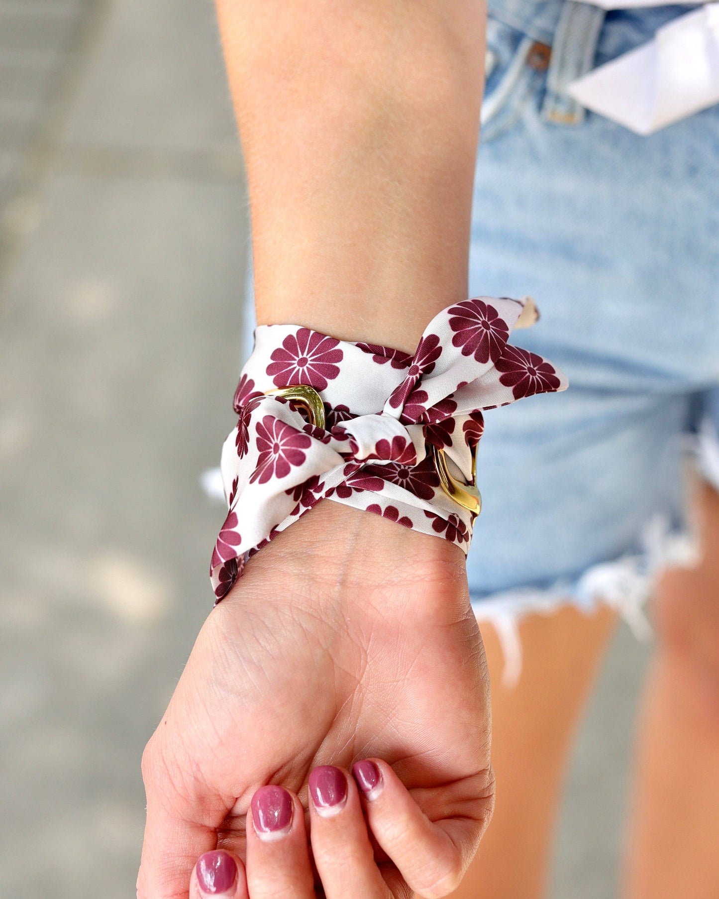 Serafina Scarf Bracelet Mrn Floral: Default