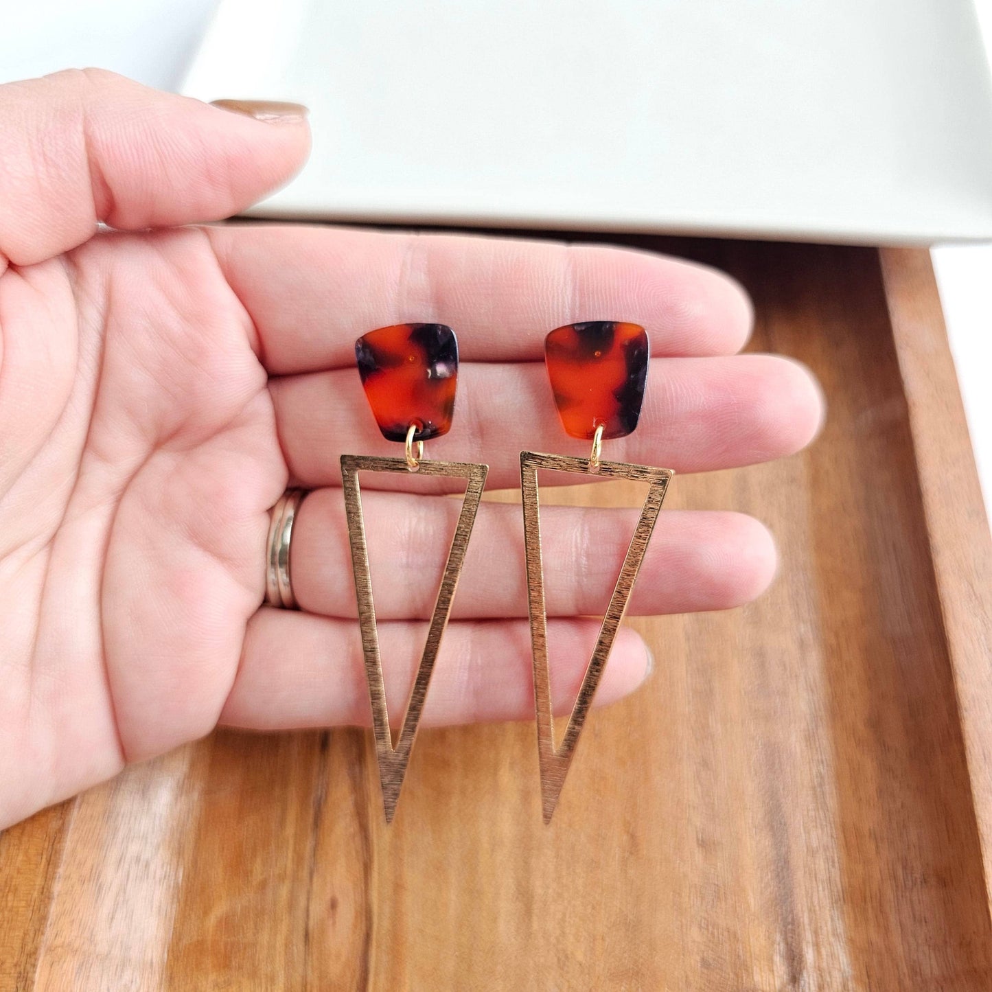 Tinley Earrings - Sedona Tortoise // Fall, Jewelry, Gifts