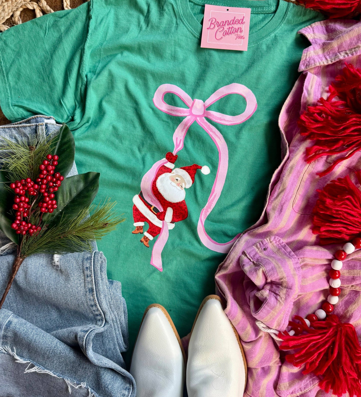 Bow Hanging Santa {Tee}: 2XL