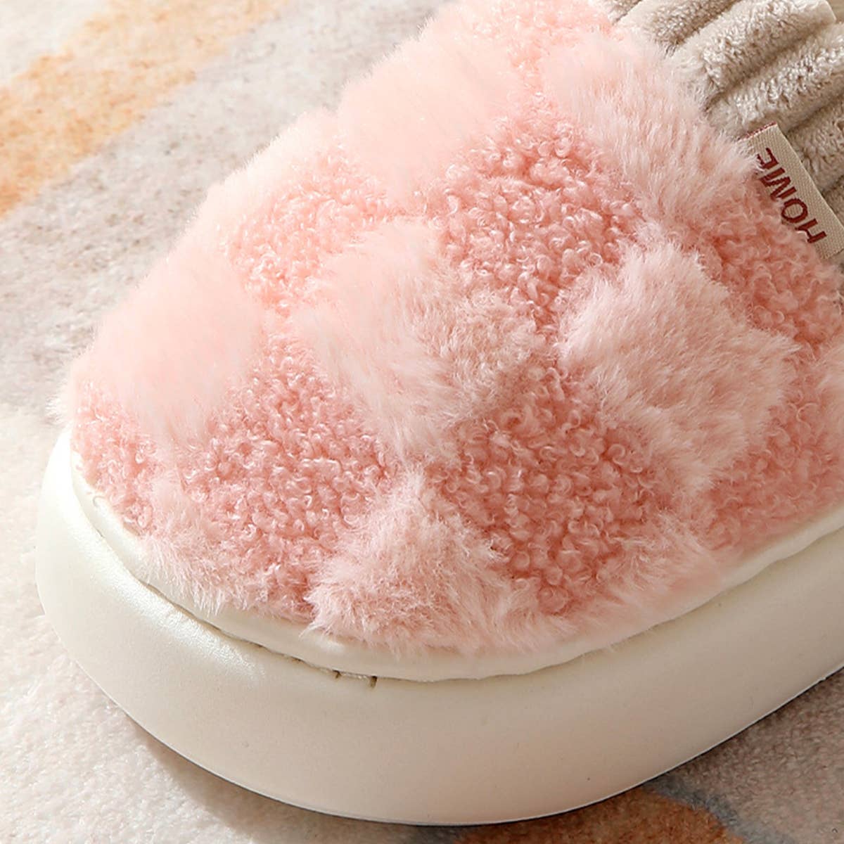 CHECKERED FUZZY WARMIES SLIPPERS_CWSHS0270: Pink / (6) 1