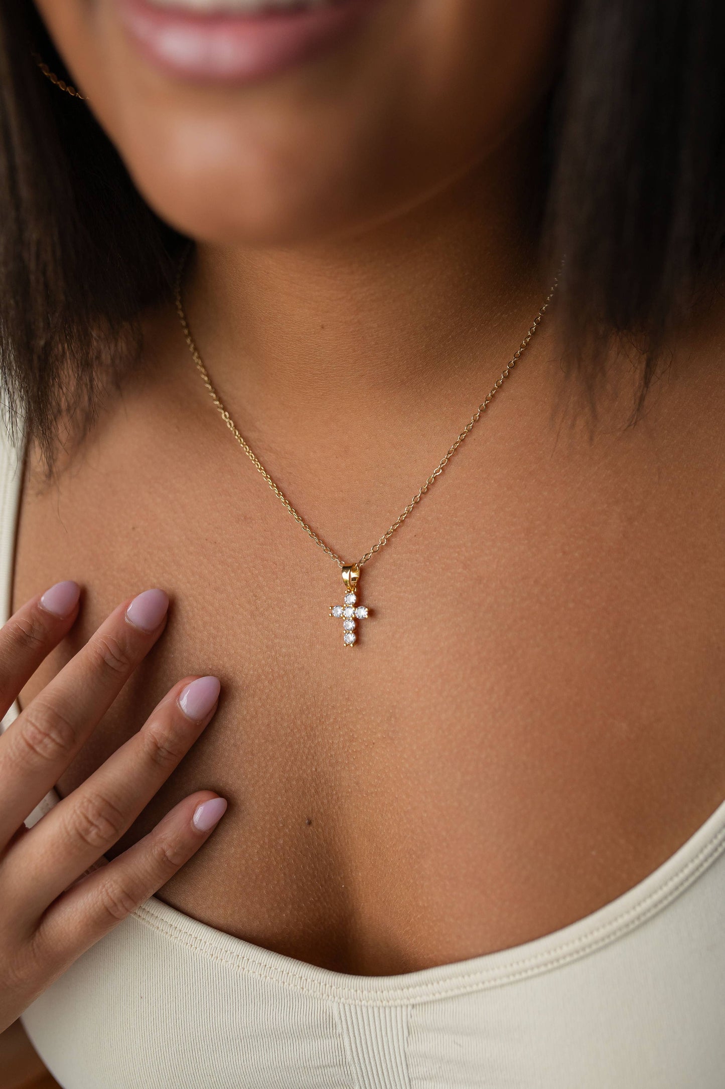 Grace Necklace - Timeless Collection: Mother-of-Pearl Mary