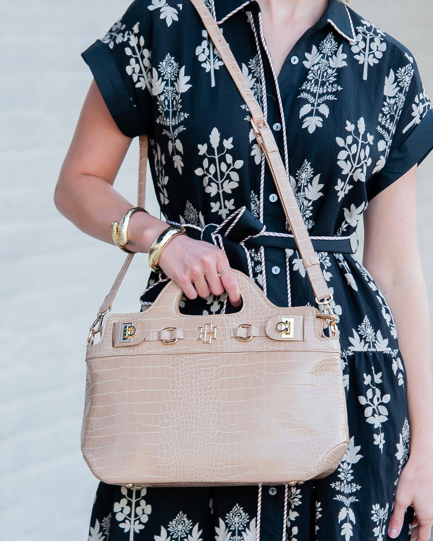 Savannah Handbag Latte EC: Default