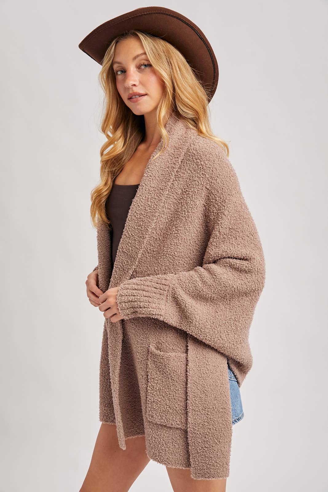 OPEN FRONT BLANKET WRAP BOUCLE KNIT SWEATER CARDIGAN: LATTE / One Size