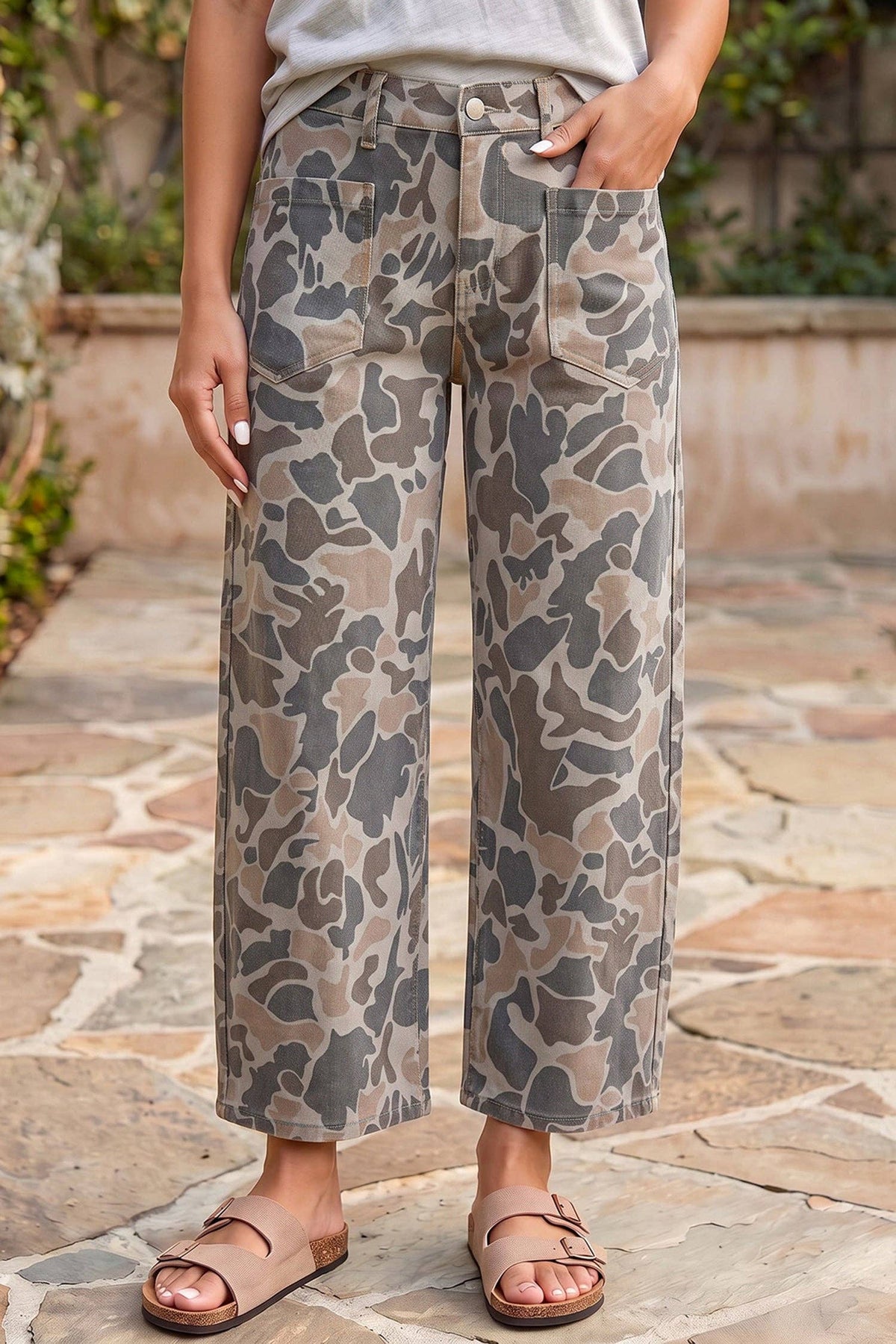Hidden Trails Camouflage Shift Ankle Length Jeans: