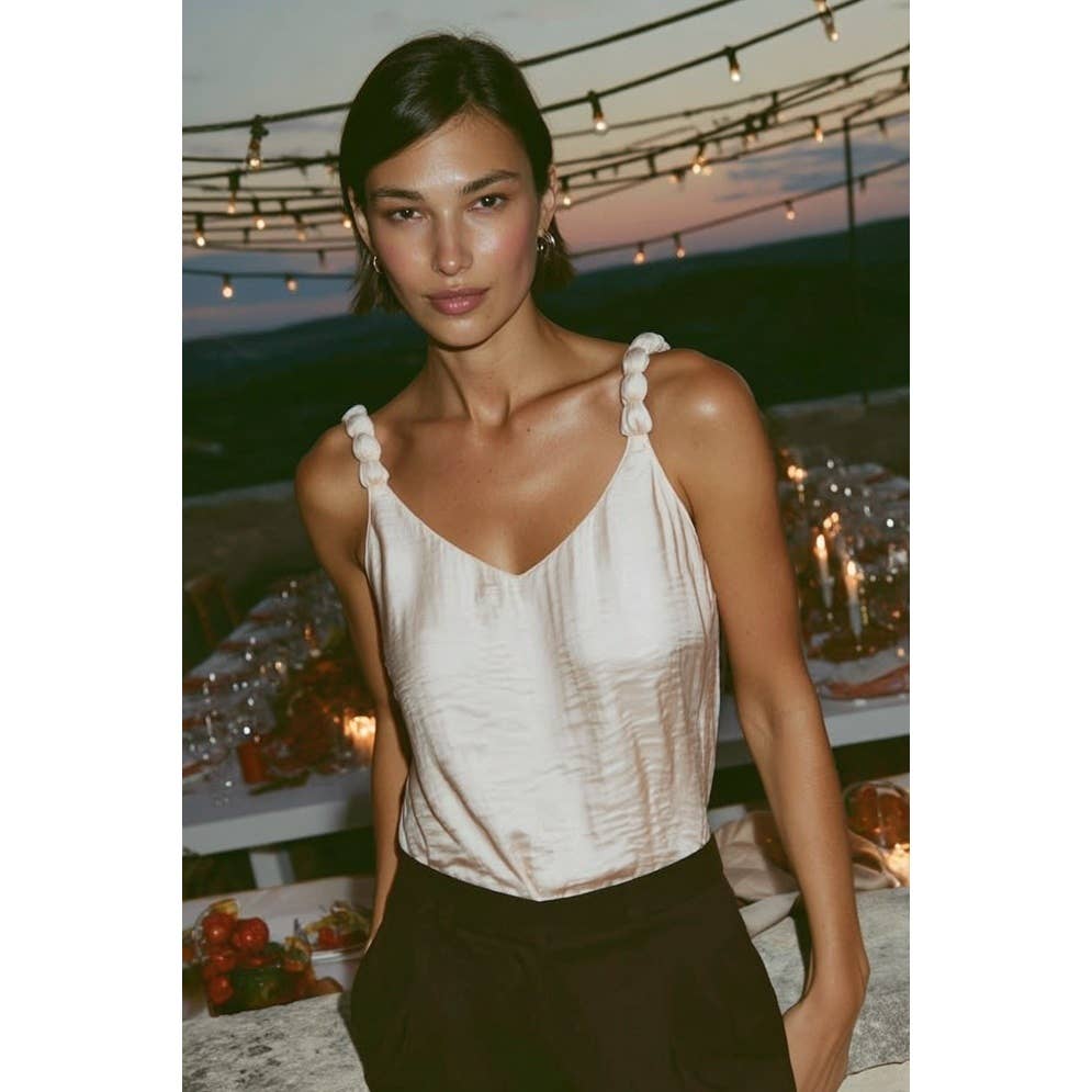 Classic V-neck Tank Top With Strap Accent - : Off White / L