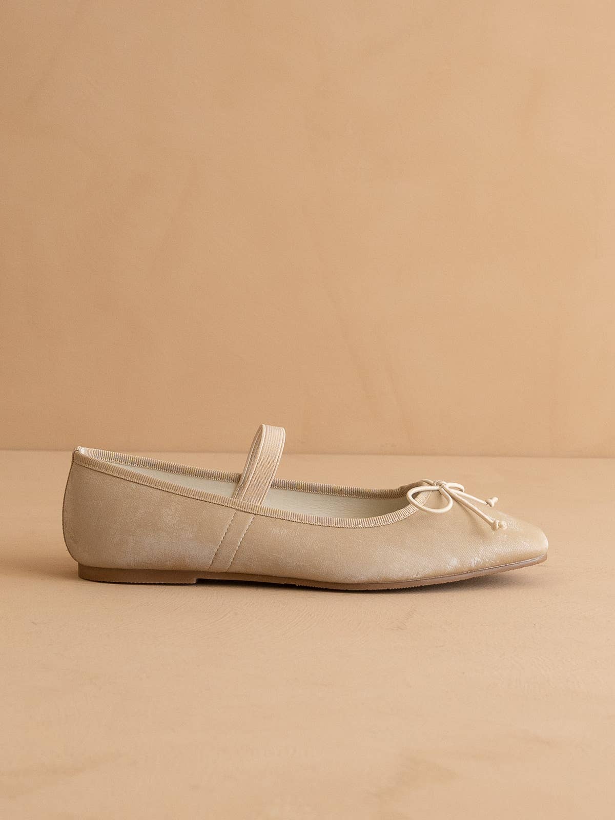The London Beige | Ballet Pointe Flat: BEIGE