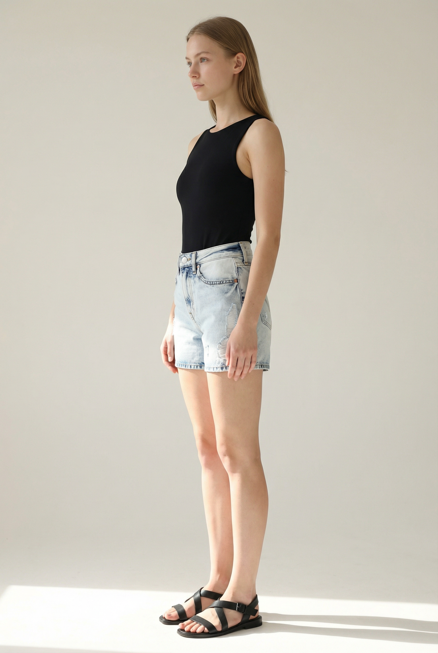 Artemis Vintage" HYBRID STYLE " HIGH RISE MIDI SHORTS: M