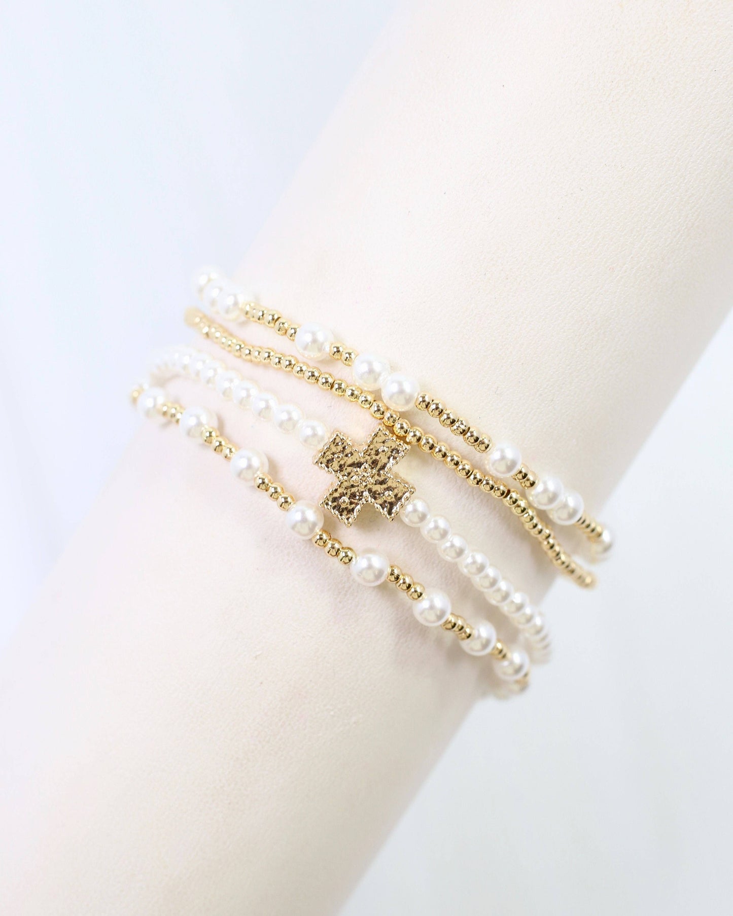 Ada Pearl Cross Bracelet Set Gold: Default
