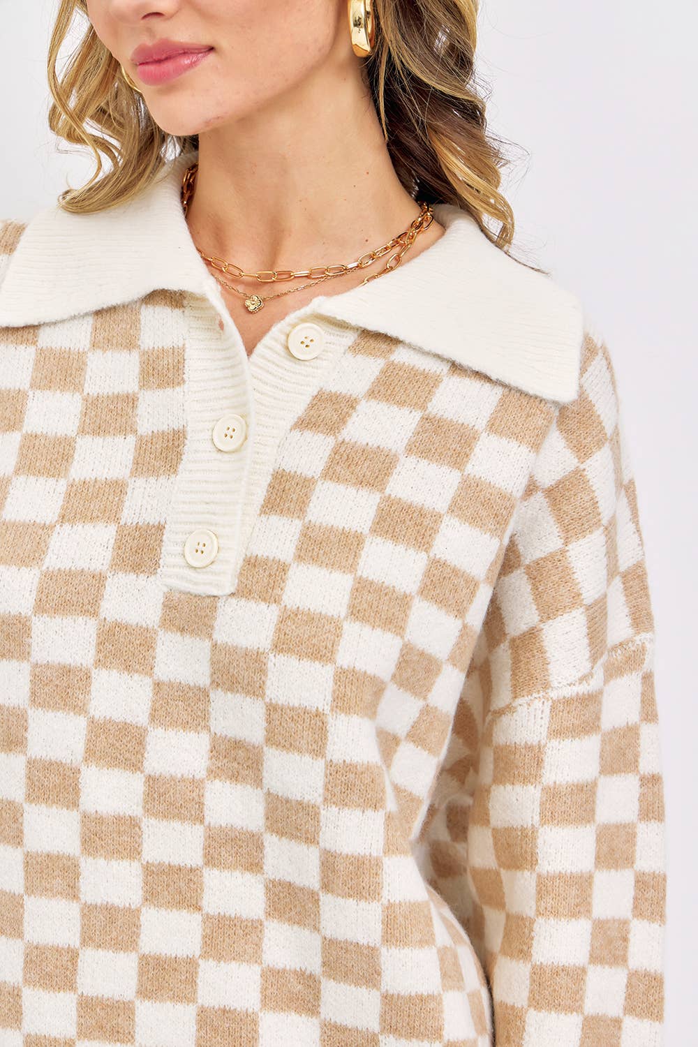 PLAID HALF BUTTONED COLLARED SWEATER: Pink / Contemporary / S
