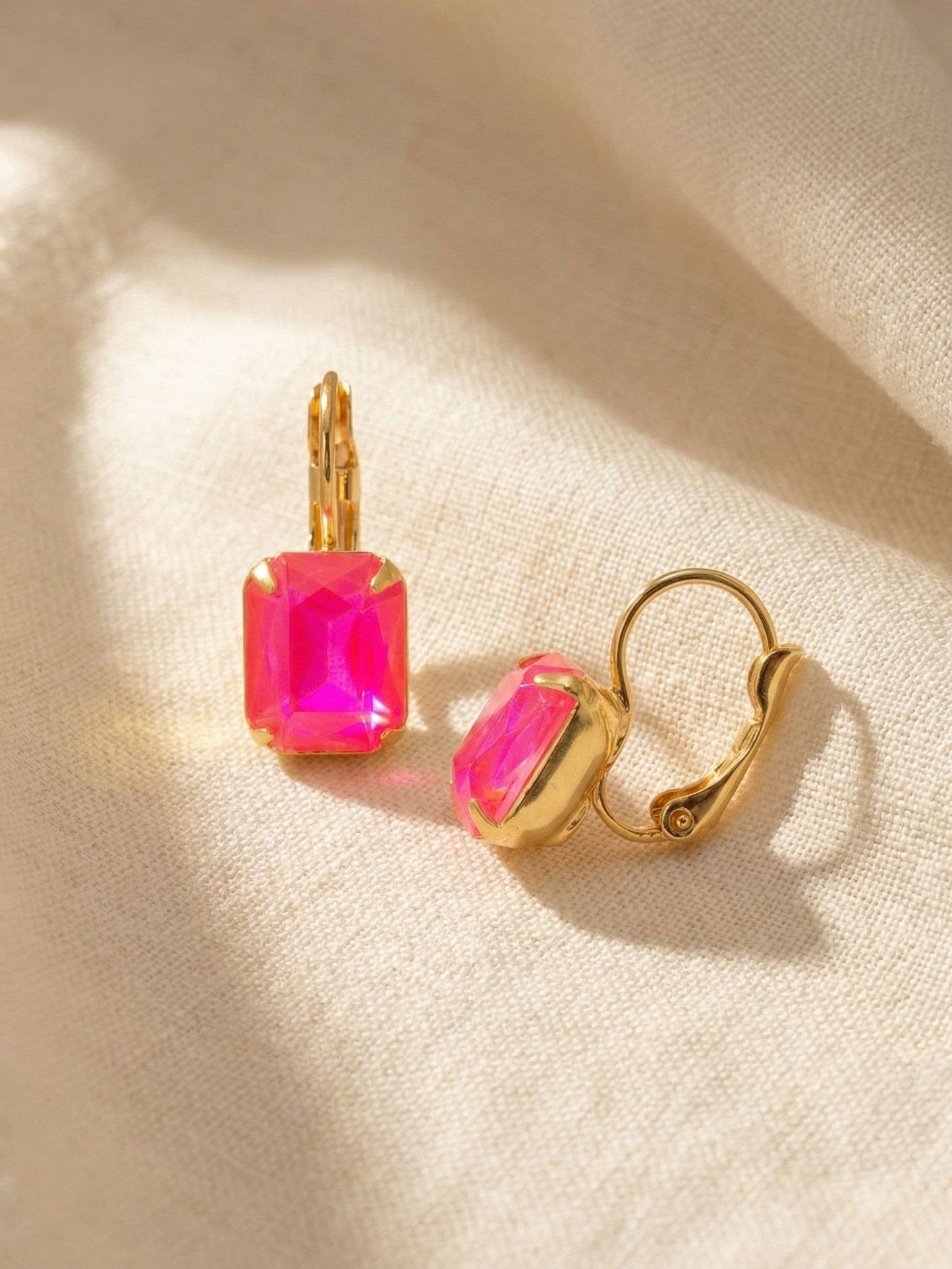 Octavia Dangle Earrings - Pink