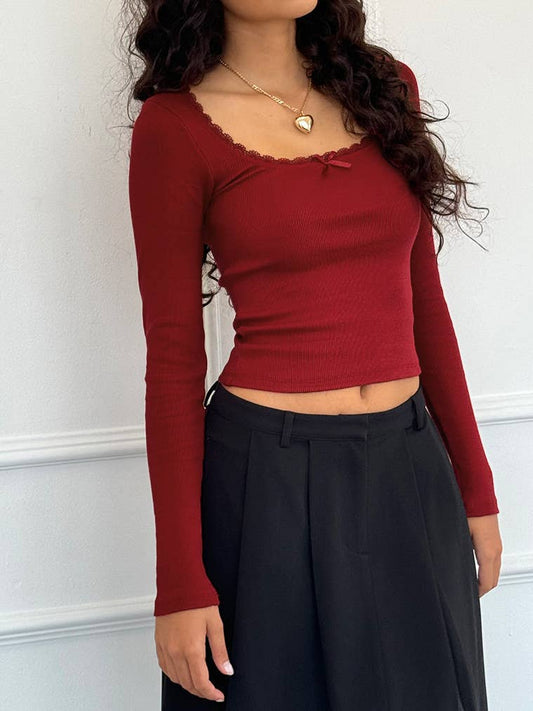 Slimming Lace Patchwork U-Neck Top: Red