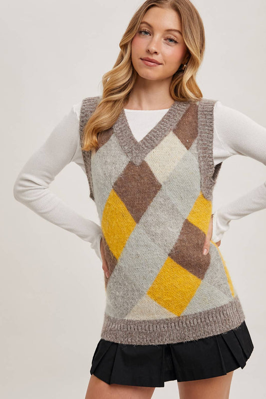 ARGYLE KNIT SWEATER VEST: MUSTARD COMBO