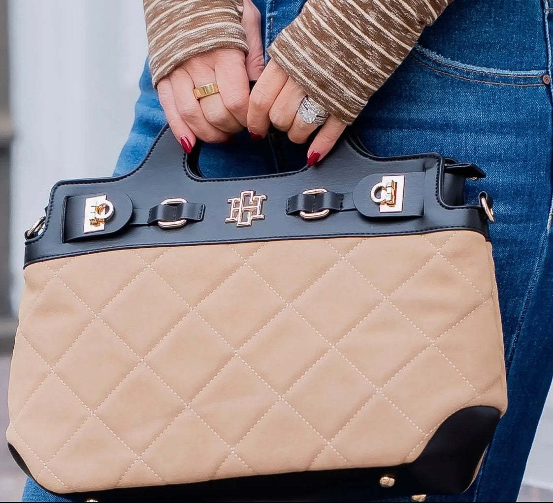 Caroline Hill-✨ The Sutton Quilted Tote ✨
