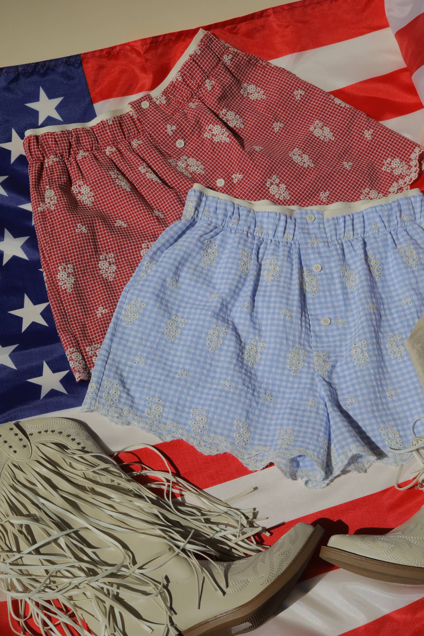 Embroidered Cotton Shorts: BLUE