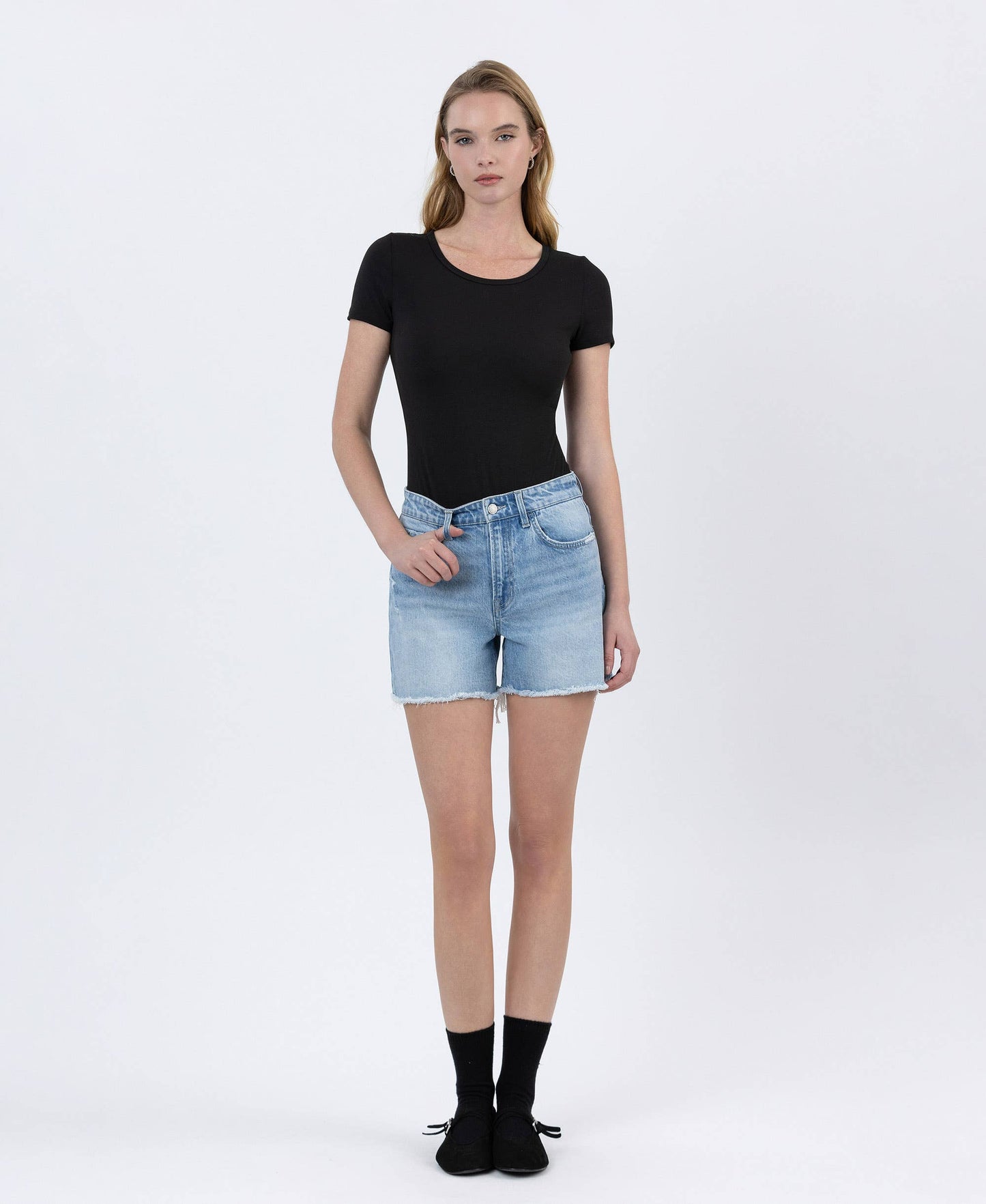 HIGH RISE BOYFRIEND DENIM SHORTS T6750: CLASSY