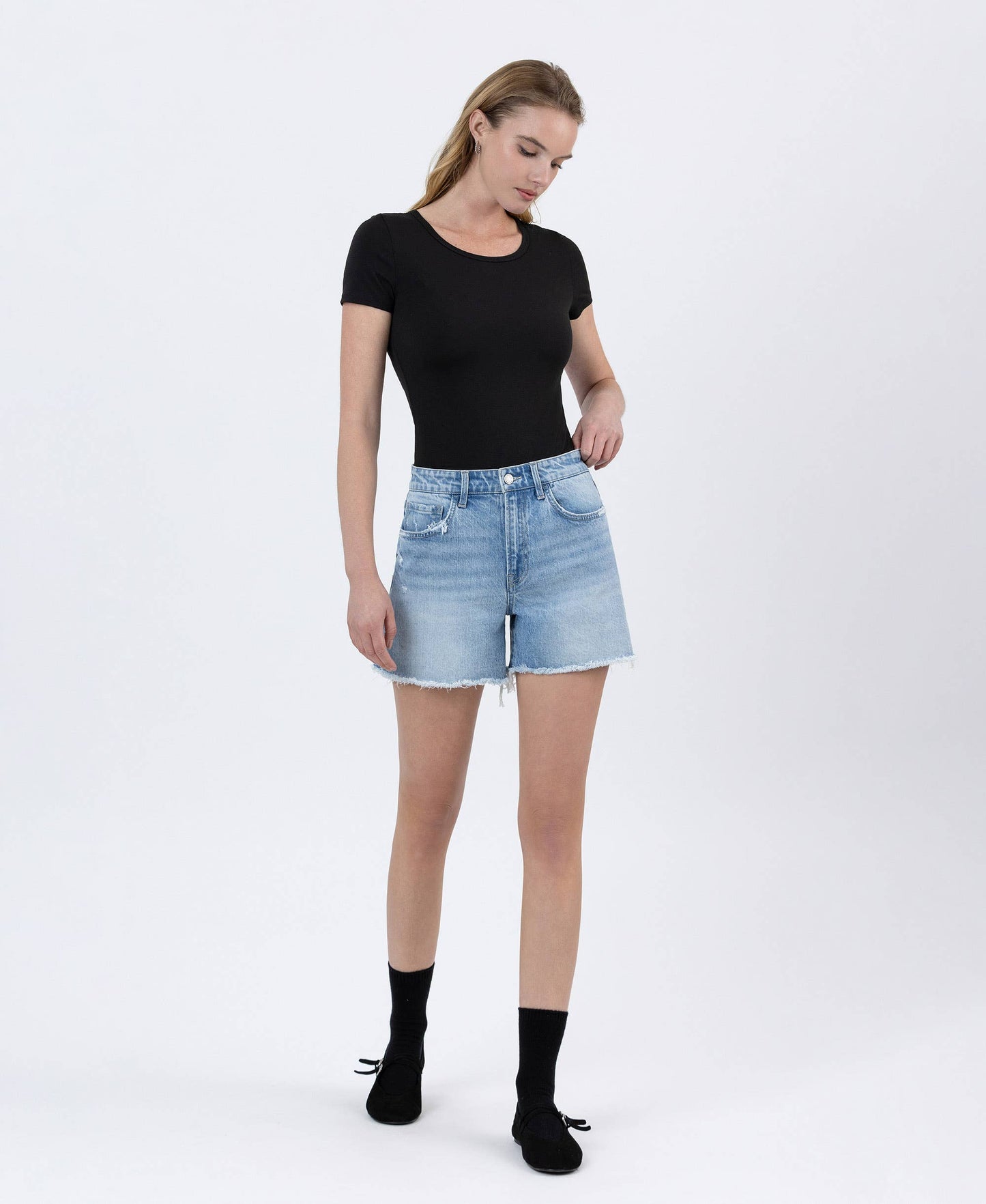HIGH RISE BOYFRIEND DENIM SHORTS T6750: CLASSY