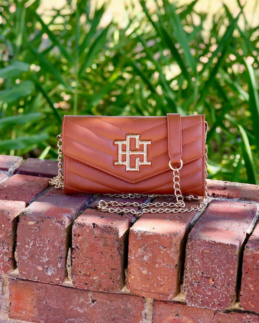Carlington Clutch/Crossbody Saddle VQ: Default
