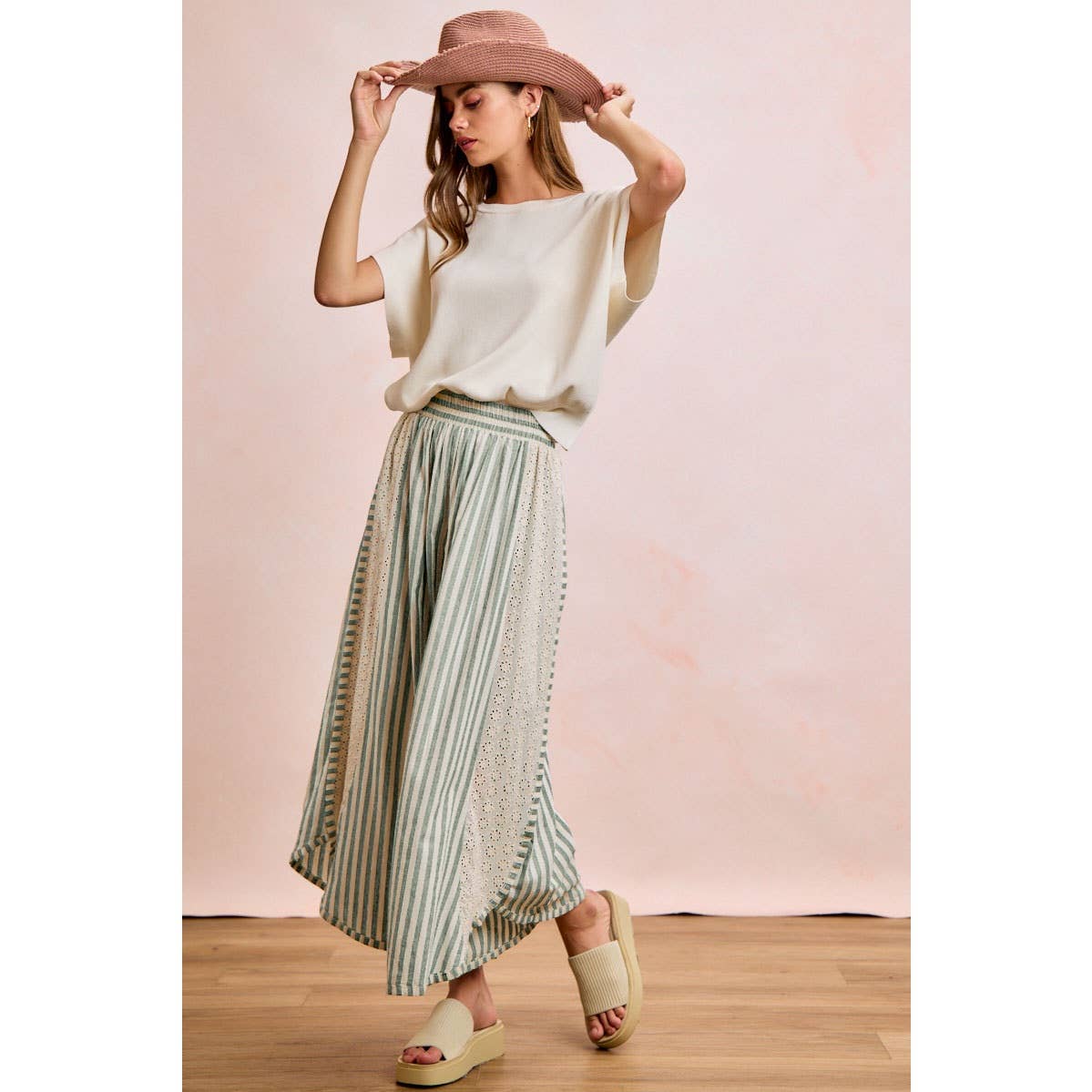FLORAL EYELET SIDE ELASTIC STRIPES WIDE LEG PANTS: LIGHT PINK