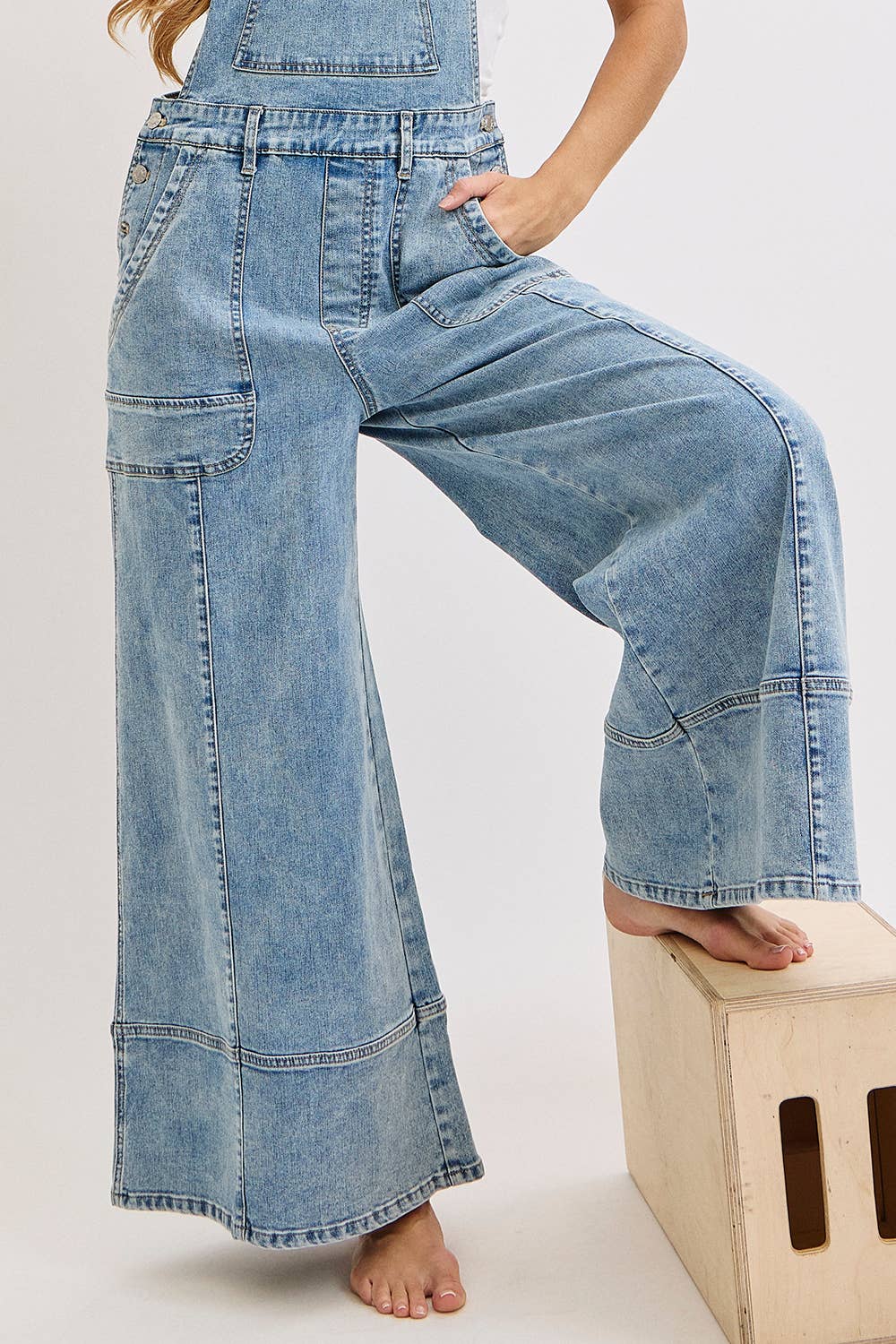 WIDE-LEG DENIM OVERALL JUMPSUIT