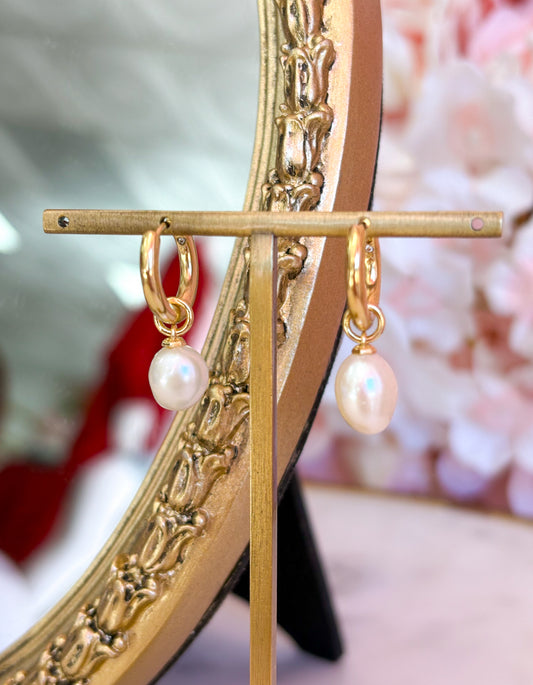 Willa Pearl Huggie Earrings