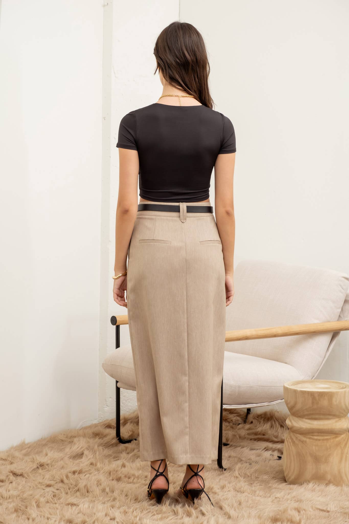 REVERSIBLE ROUND NECK SHORT SLEEVE CROP TOP: WHITE