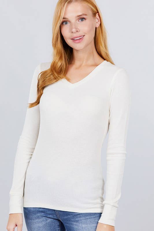 Long Sleeve V-neck Thermal Knit Top: IVORY