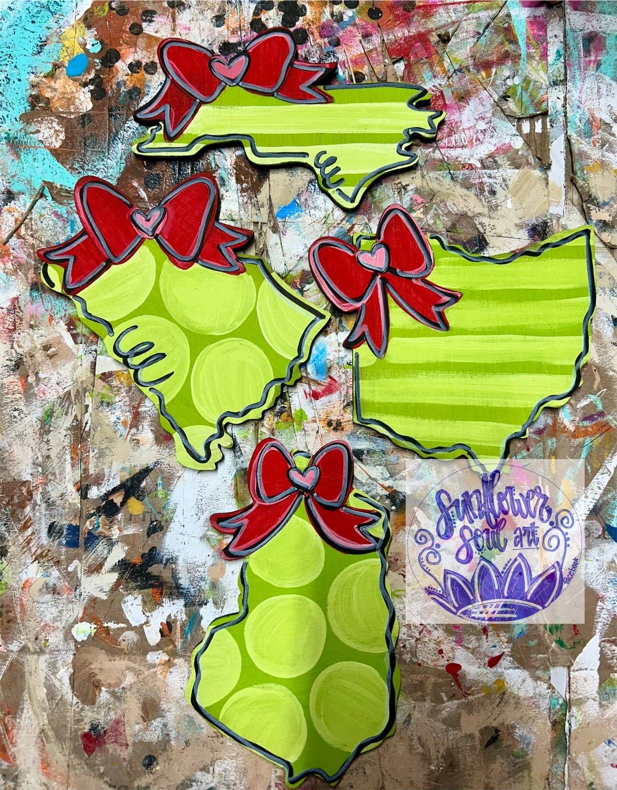 North Carolina with bow, Christmas colors