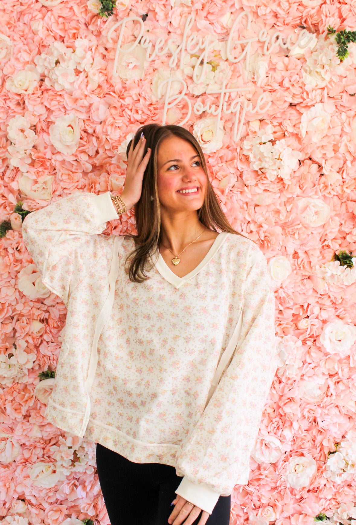 Oversized Floral Print V-Neck Long Sleeve Sweatshirt: IVORY