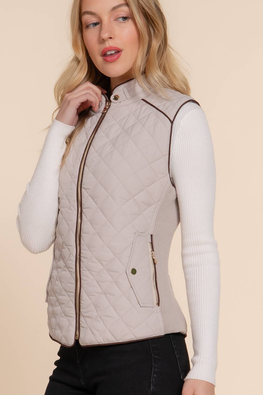 Suede Piping Detail Rib Quilted Padding Vest: PNK-beige pink