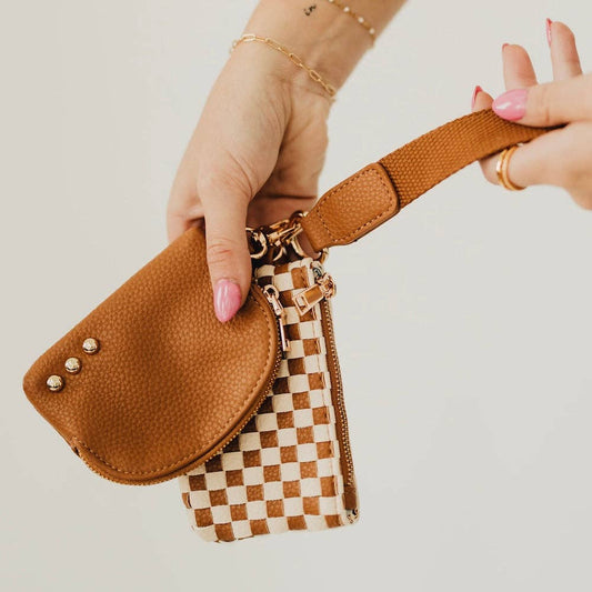 Wonderlust Woven Dual Pouch Wristlet: Tan Checkered