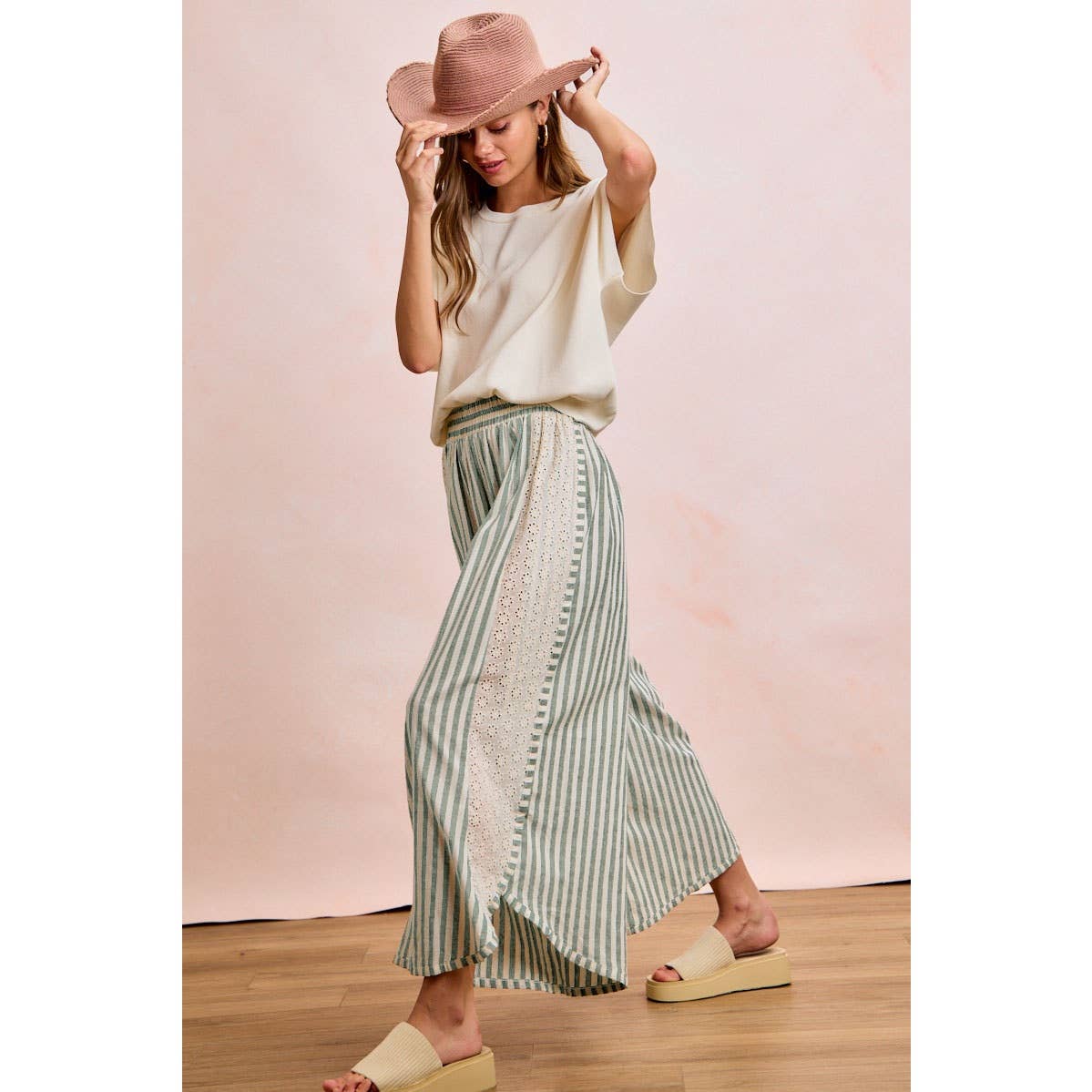 FLORAL EYELET SIDE ELASTIC STRIPES WIDE LEG PANTS: LIGHT PINK