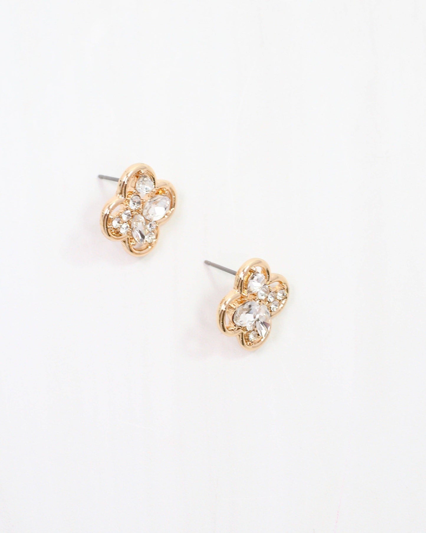 Coronado Clover Cluster Stud Clear: Default