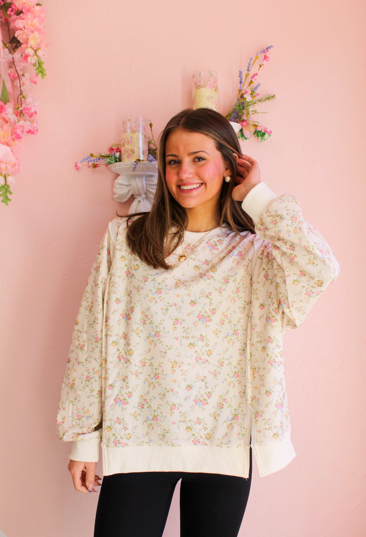 Ivory Floral Print Sweatshirt with Relaxed Fit: IVORY